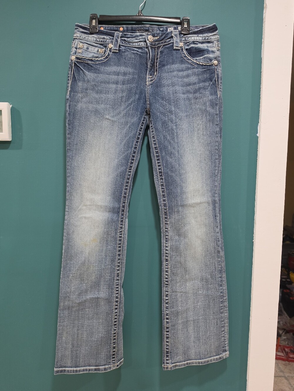 Miss Me Easy Boot Embellished Jeans Size 31 Y2K Western